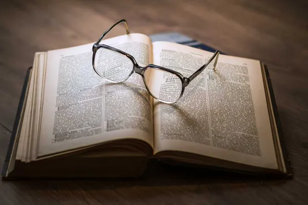 Bachelorarbeit Literaturrecherche